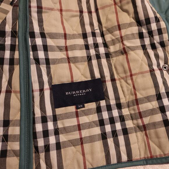 BURBERRY Quilted Jacket In Turquoise Nova Check Snap Close Women’s Size XS - Picture 7 of 16